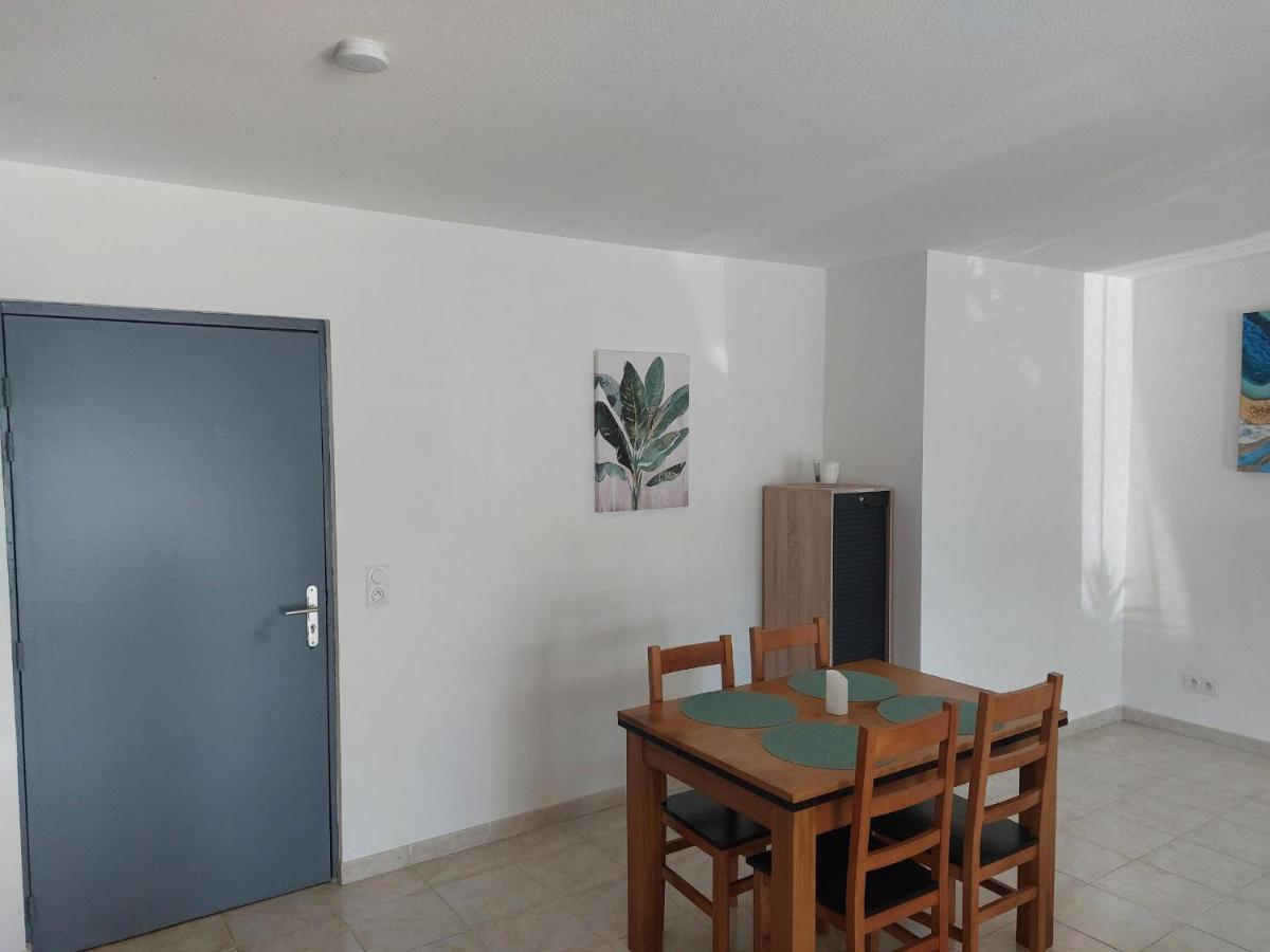 Nouvel Location D'Un Bel Appart T2 Climatise Et Meuble Au Rdch Avec Piscine Dans Residence Les Melody Santa-Maria-Poggio  Ngoại thất bức ảnh